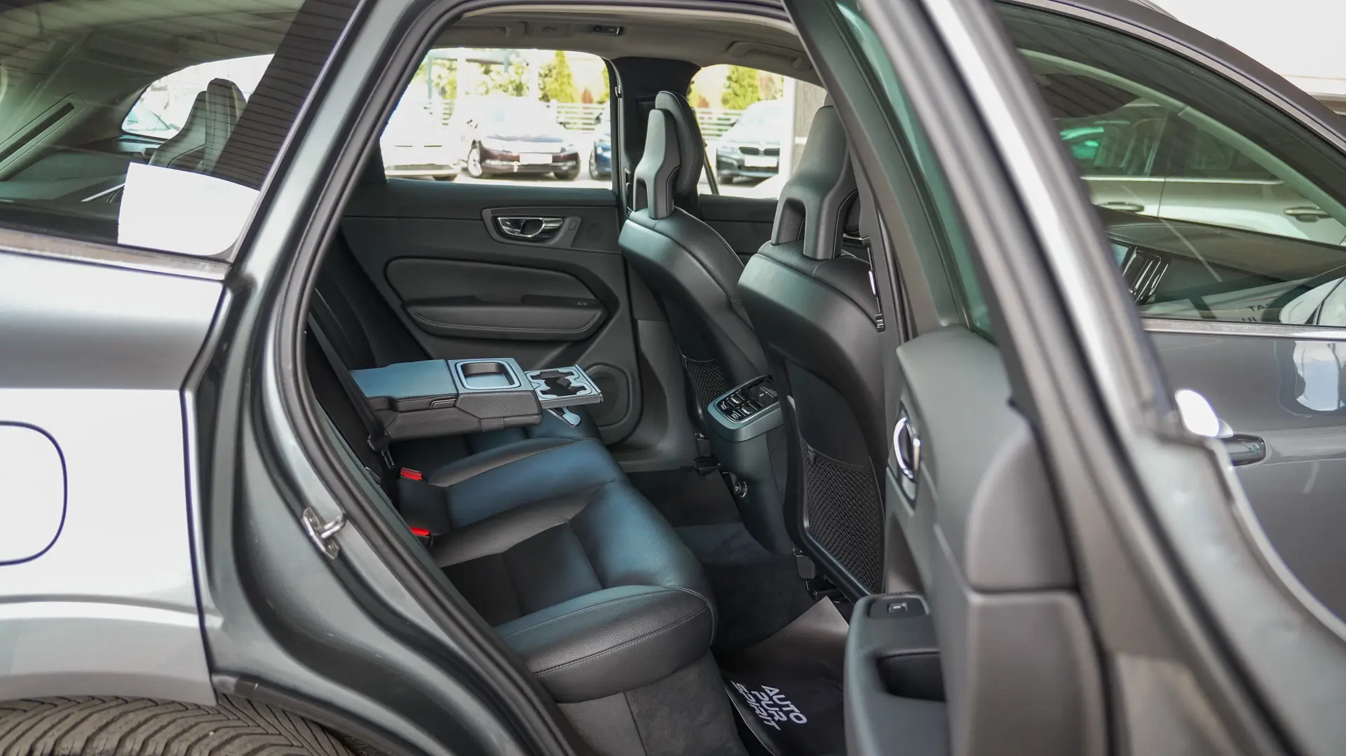 VOLVO XC60 D4 GEARTRONIC 8 INSCRIPTION LUXE
