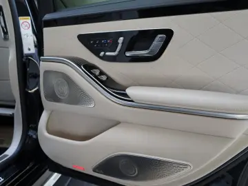 Mercedes-Benz S 580 4M Lang*AMG*First Class*TV*