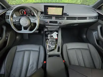 Audi A4 40 TFSI quattro S tronic