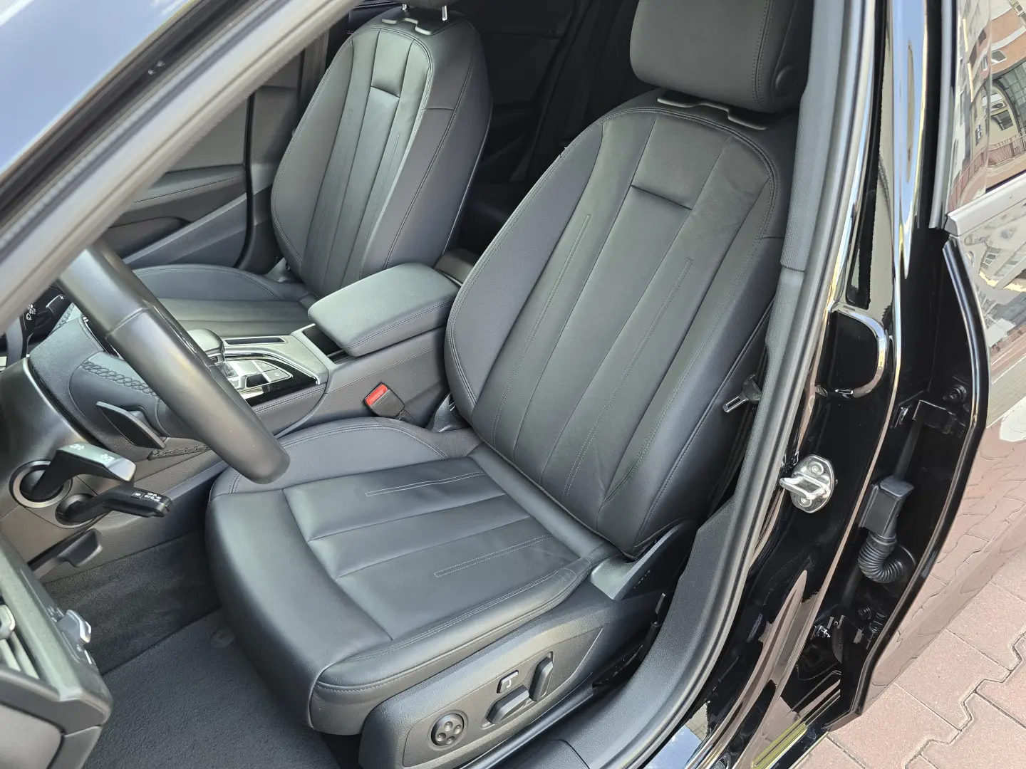 Audi A4 40 TFSI quattro S tronic
