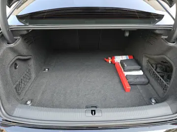 Audi A4 40 TFSI quattro S tronic