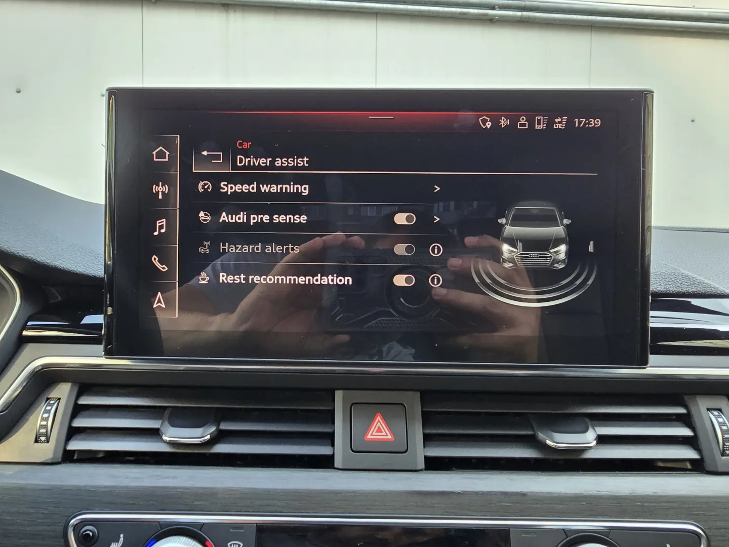 Audi A4 40 TFSI quattro S tronic