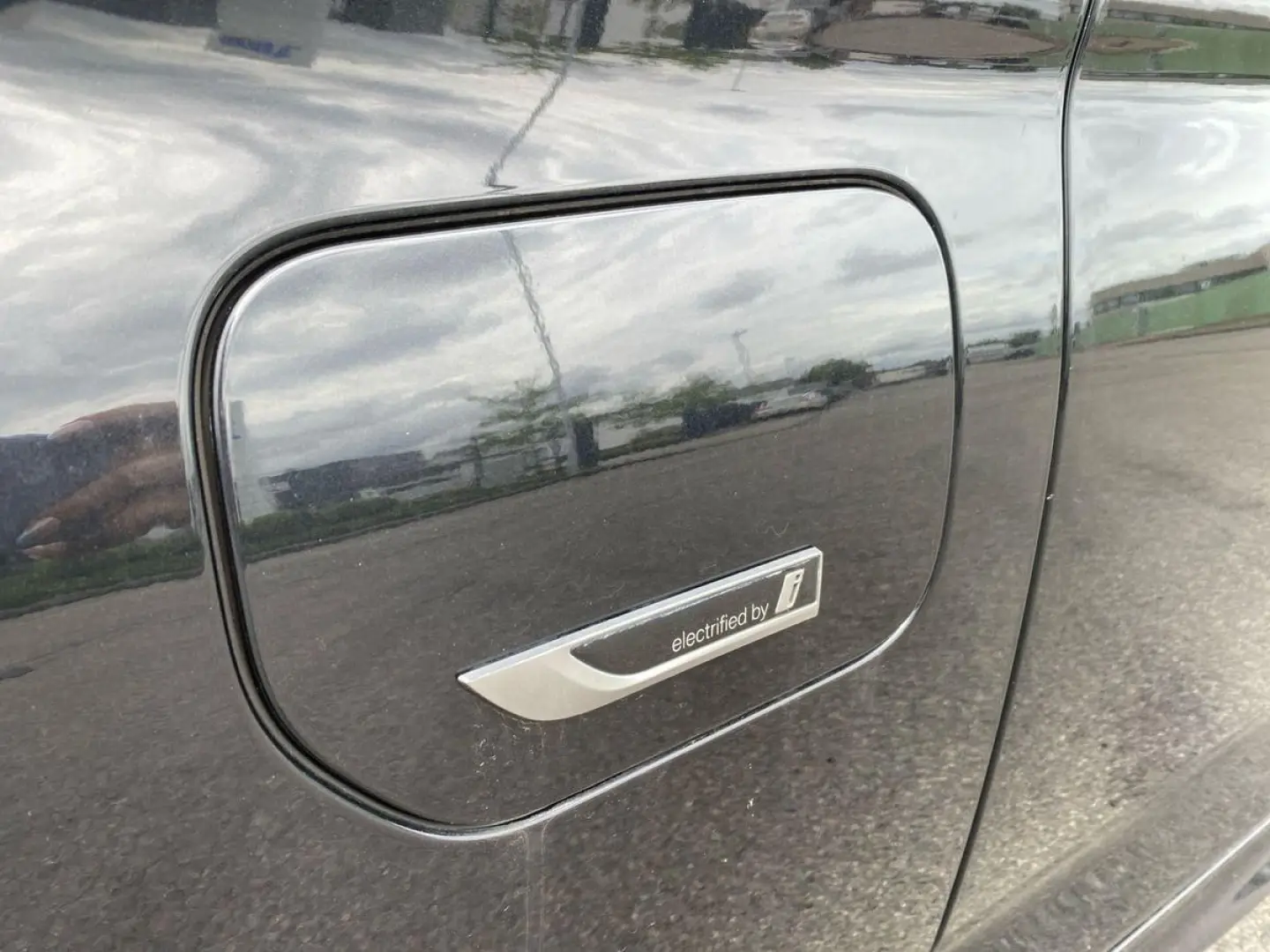 530e LIMOUSINE M-SPORT+BUSINESS+eGSD+INNOVATION+