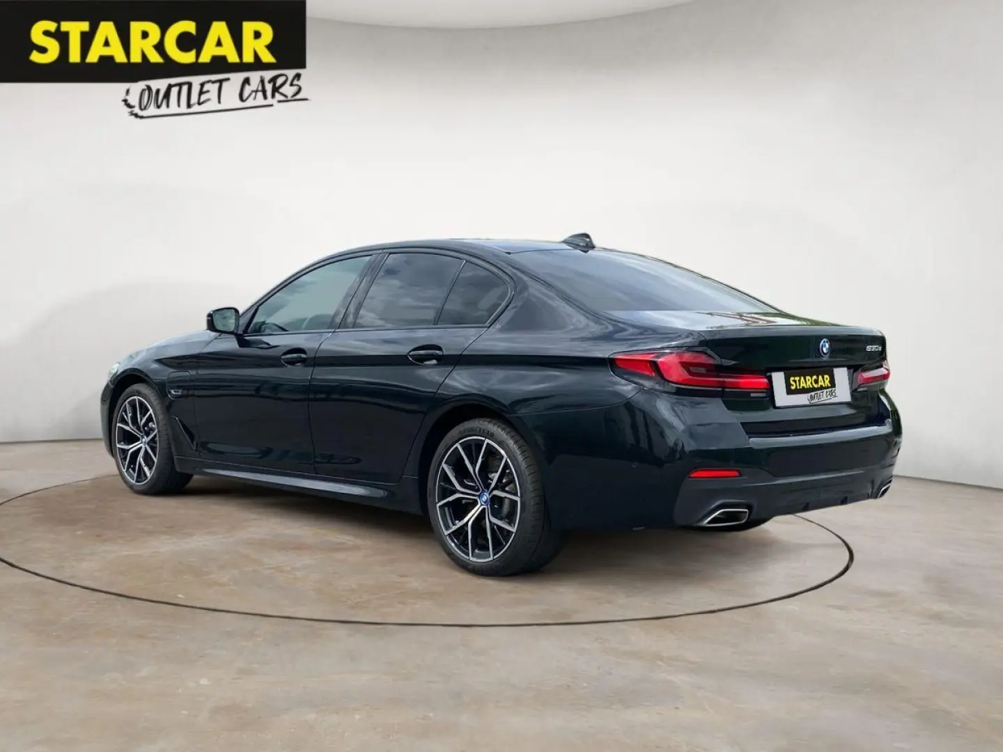 530e LIMOUSINE M-SPORT+BUSINESS+eGSD+INNOVATION+