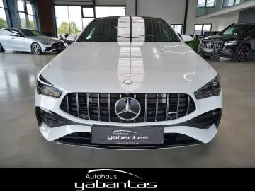 CLA 35 AMG 4M Pano Kamera KEYLESS MBUX ZHZ Ambie