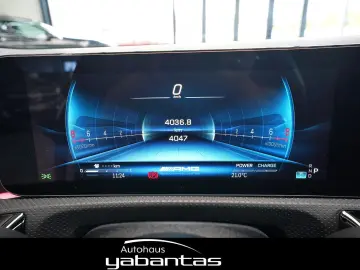 CLA 35 AMG 4M Pano Kamera KEYLESS MBUX ZHZ Ambie