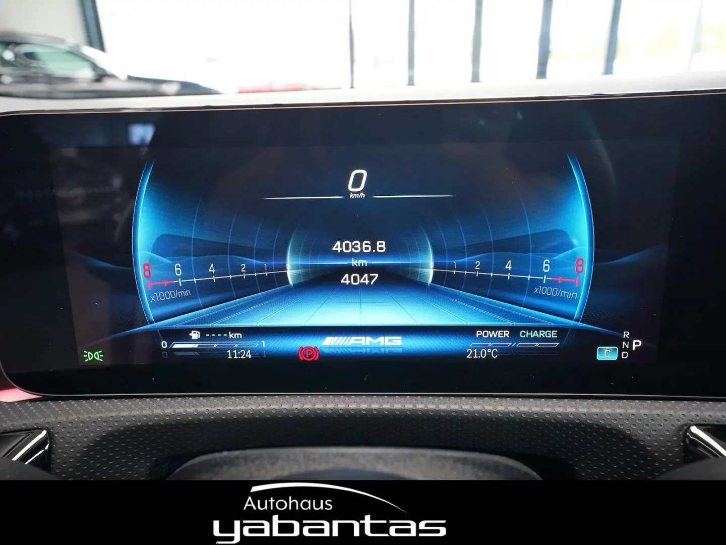 CLA 35 AMG 4M Pano Kamera KEYLESS MBUX ZHZ Ambie