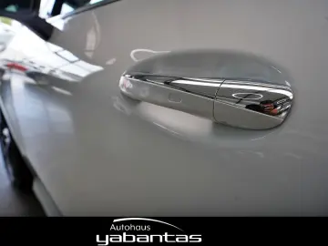CLA 35 AMG 4M Pano Kamera KEYLESS MBUX ZHZ Ambie