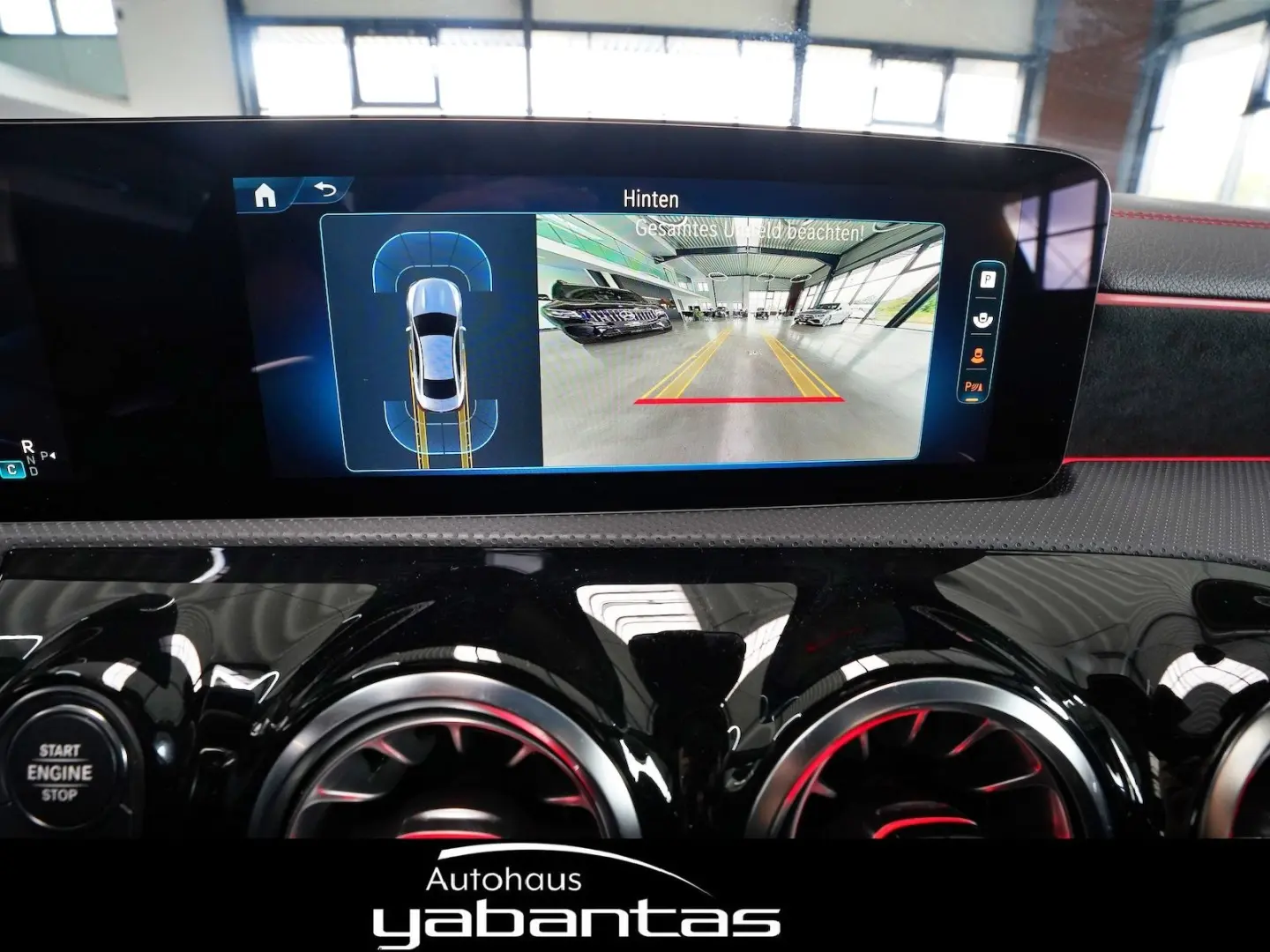 CLA 35 AMG 4M Pano Kamera KEYLESS MBUX ZHZ Ambie