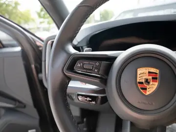 Cayenne E-Hybrid Sport Chrono Paket 21'' 14 Wege