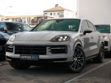 E-Hybrid Coupé ACC-LUFTF.-PANO-MASSAGE-AHK-BOSE
