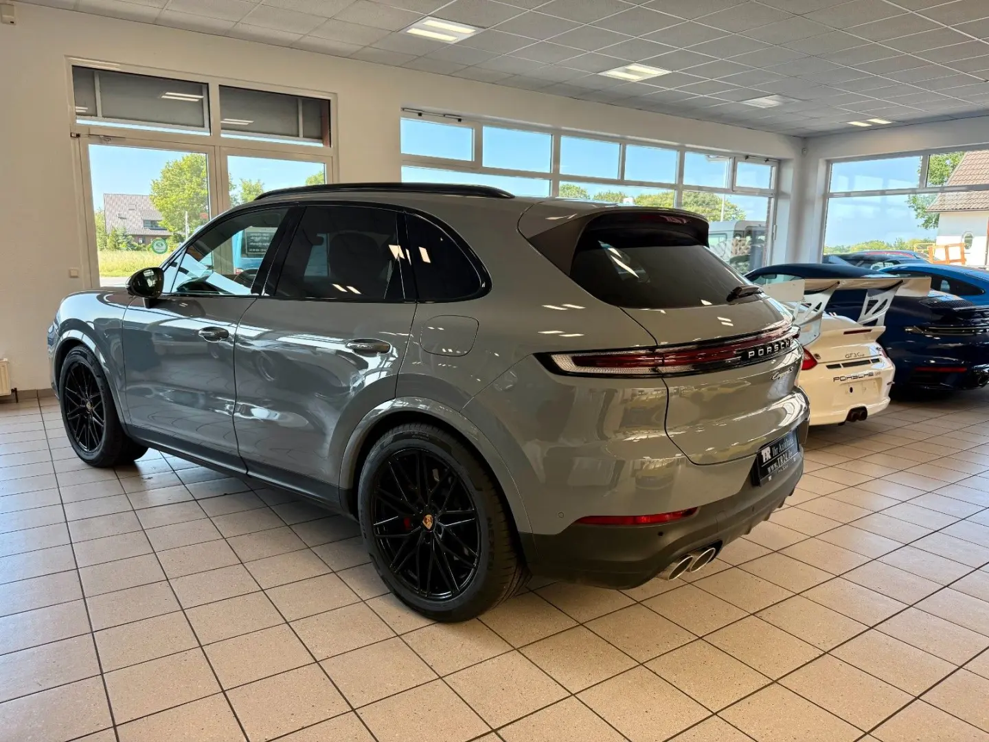 Cayenne S E-Hybrid Panorama/AHK/Massage/HeadUP