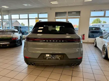 Cayenne S E-Hybrid Panorama/AHK/Massage/HeadUP