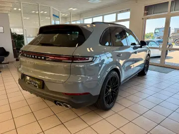 Cayenne S E-Hybrid Panorama/AHK/Massage/HeadUP