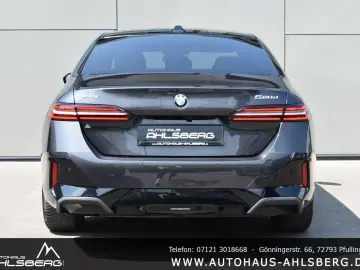 520 XD M SPORT/SHADOW/PANO/ HUD/H&K/STHZ/MEMORY/