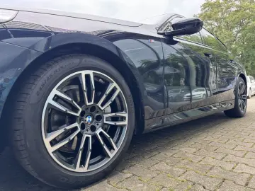 540d xDrive M Sport B&W Autobahnas PANO Sitzlüft