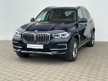 X5 xDrive40d SAG xLine AHK/SHZ/S-LÜFT/INT/AKUS/S