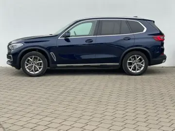 X5 xDrive40d SAG xLine AHK/SHZ/S-LÜFT/INT/AKUS/S