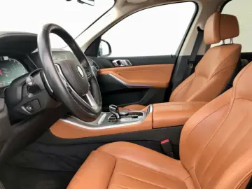 X5 xDrive40d SAG xLine AHK/SHZ/S-LÜFT/INT/AKUS/S