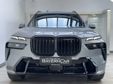 X7 xDrive40i M Sport Pro DrivePro AHK Sky 6Seats