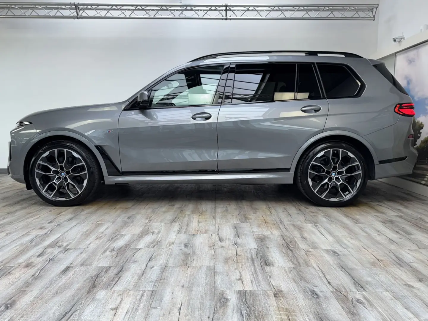 X7 xDrive40i M Sport Pro DrivePro AHK Sky 6Seats