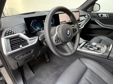 X7 xDrive40i M Sport Pro DrivePro AHK Sky 6Seats