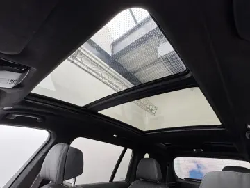 X7 xDrive40i M Sport Pro DrivePro AHK Sky 6Seats