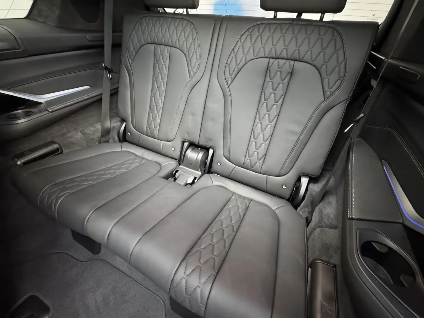 X7 xDrive40i M Sport Pro DrivePro AHK Sky 6Seats