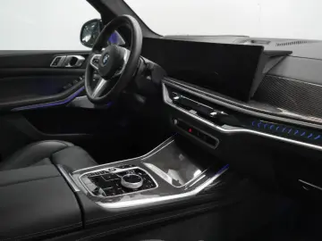 X7 xDr.40i MSport AHK Pano B&W DAPro Massage 22