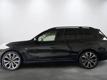 X7 xDrive 40 i M Sport 6-Sitzer Pano H+K 23