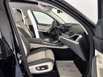 X7 xDrive 40 i M Sport 6-Sitzer Pano H+K 23