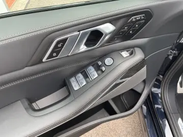 X7 xDRIVE 40d M-SPORT+PRO+6-SITZER+PANO+StHZ+HUD