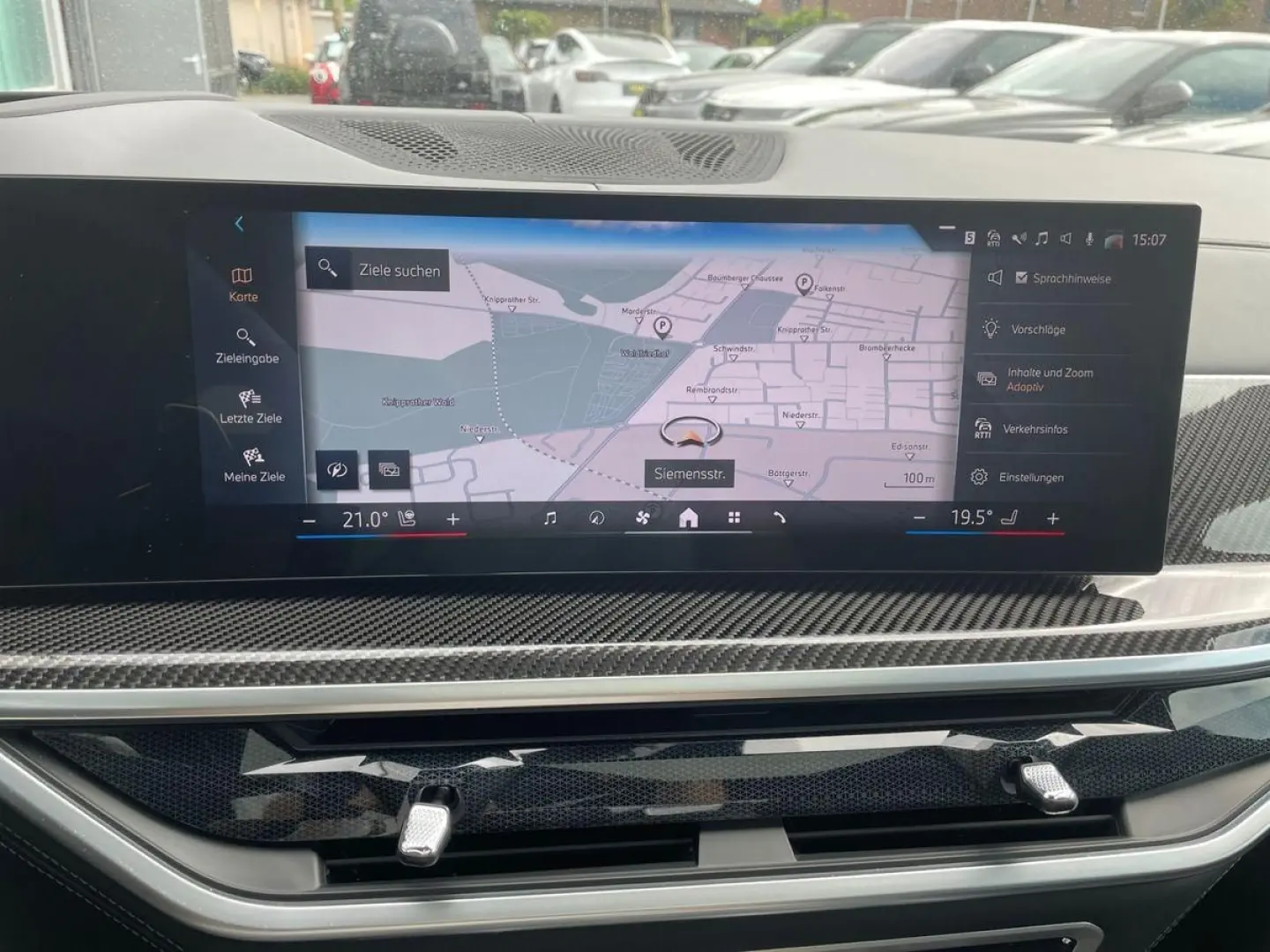 X7 xDRIVE 40d M-SPORT+PRO+6-SITZER+PANO+StHZ+HUD