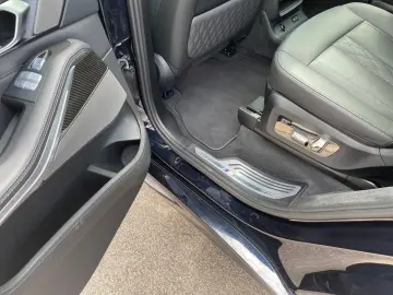 X7 xDRIVE 40d M-SPORT+PRO+6-SITZER+PANO+StHZ+HUD