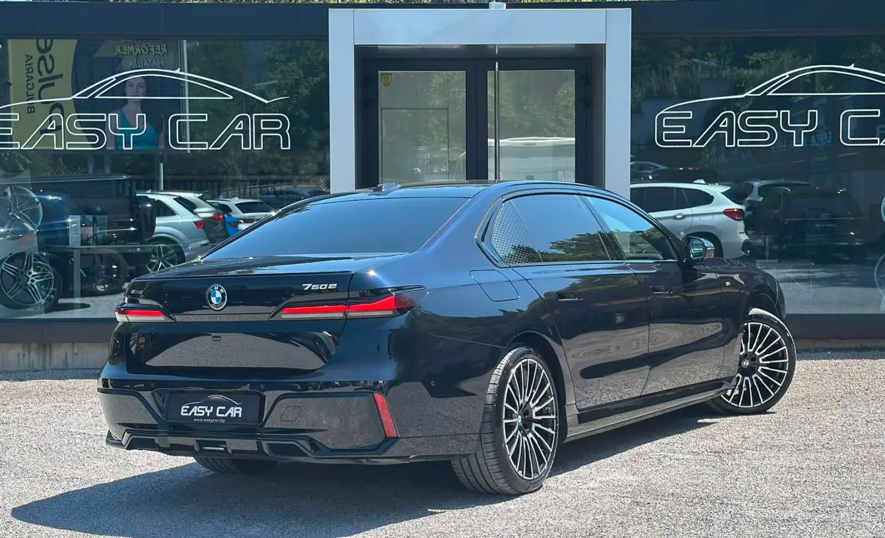 750 e xDrive M Sport B&W/ TV/ PANO/HUD/