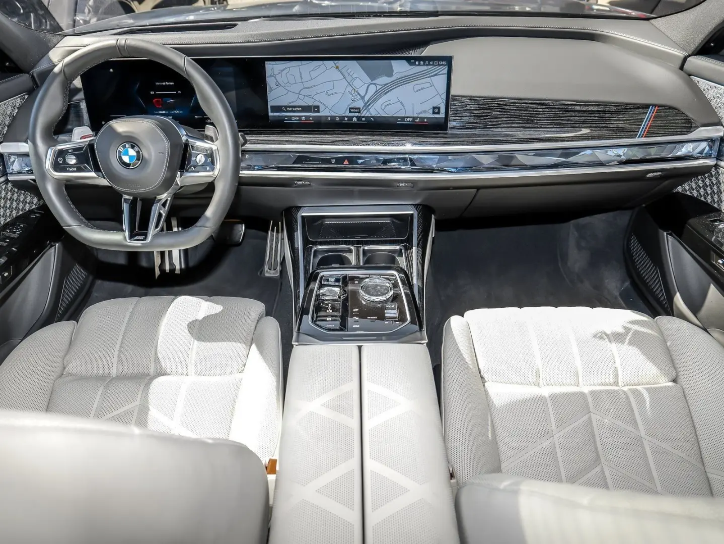 740d xDrive M Sport HUD PANO ACC 360°KAM RFK TV