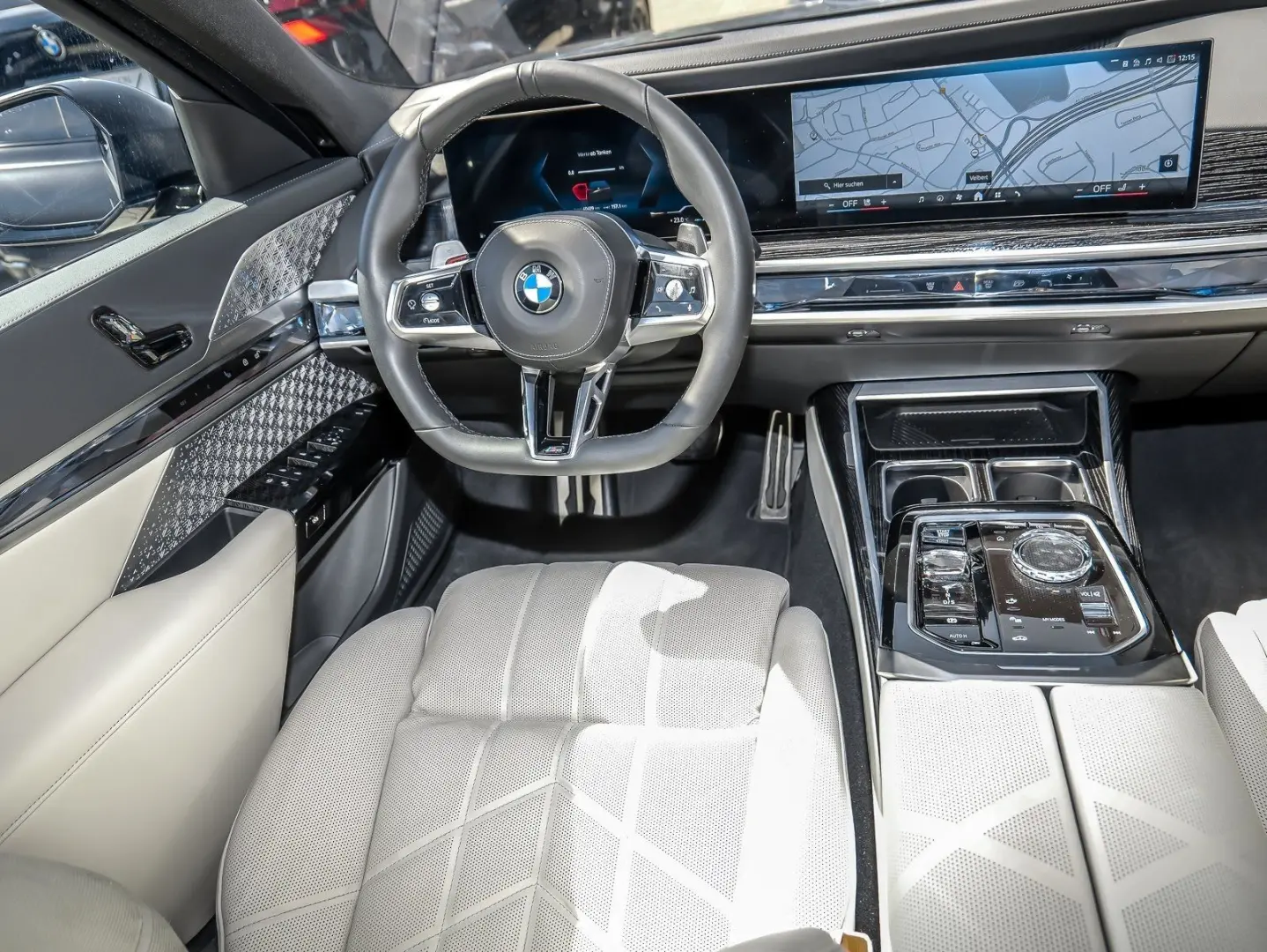 740d xDrive M Sport HUD PANO ACC 360°KAM RFK TV