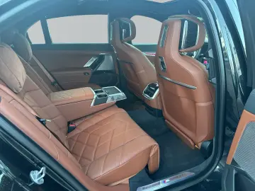 750e xDrive M Sport Pro *Pano *Executive *Iconic