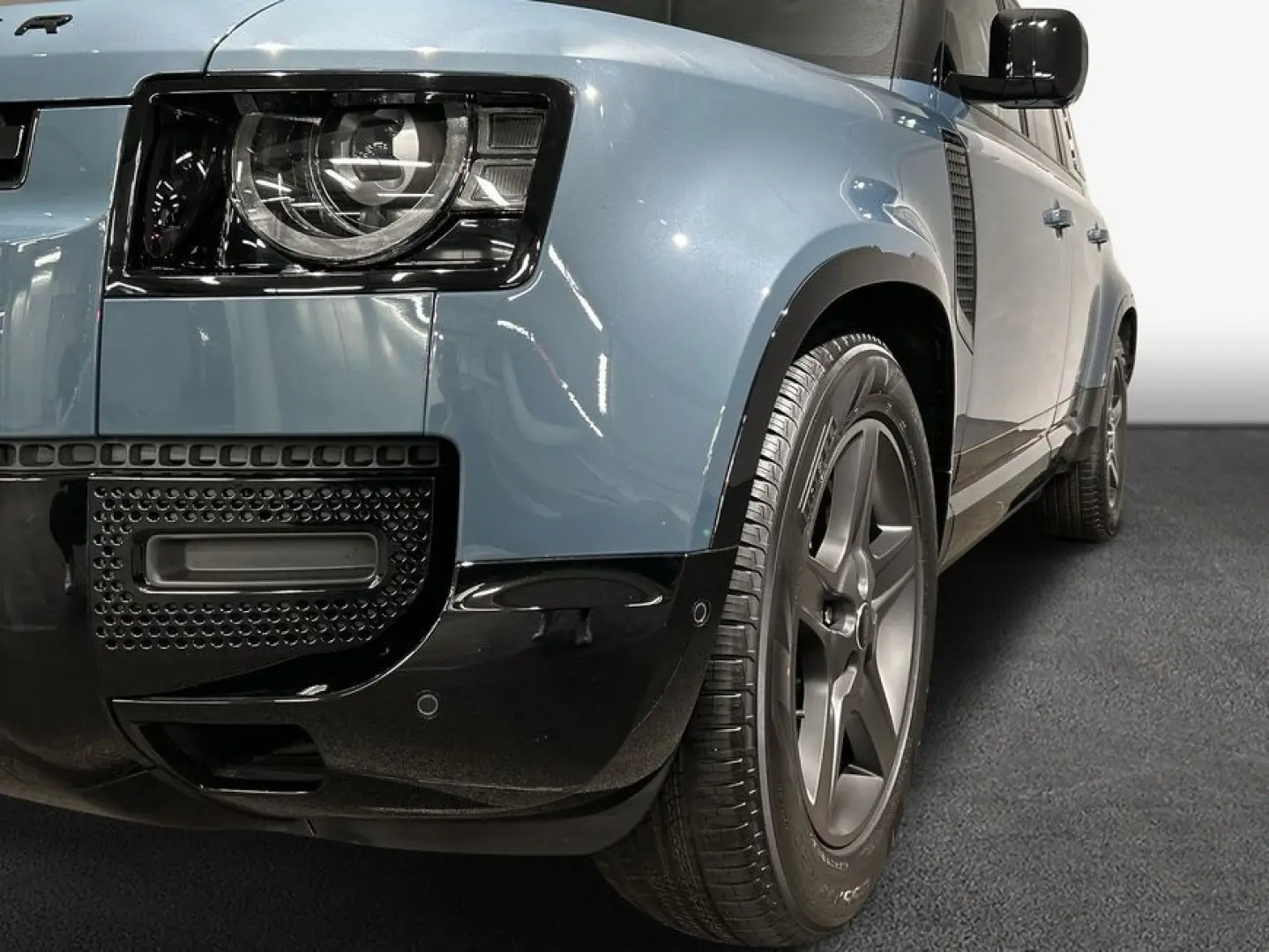 Defender 110 P300e X-Dynamic SE
