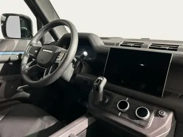 Defender 110 P300e X-Dynamic SE