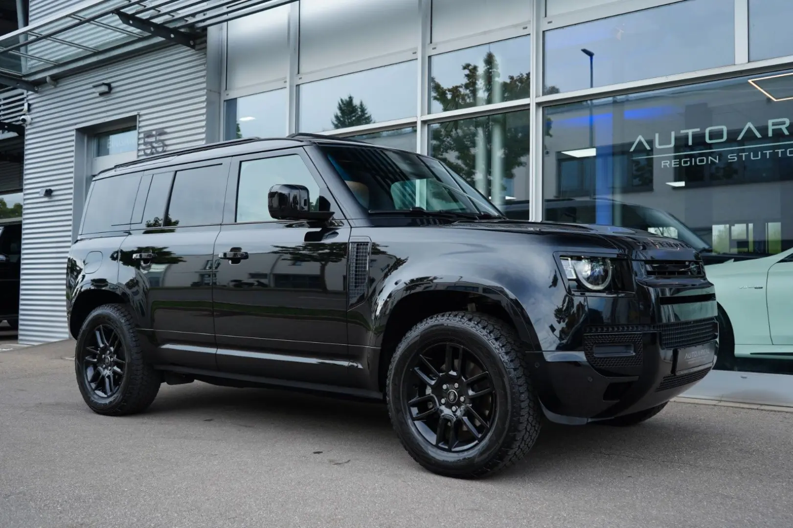 Defender 110 D250 X-DYNAMIC SE PANO/AHK/OFF-ROAD