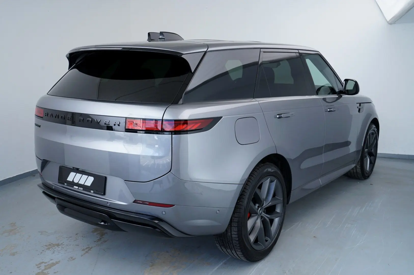Range Rover Sport D300 Dynamic HSE Massage