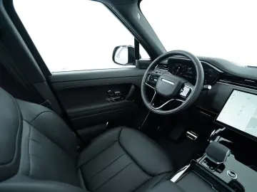 Range Rover Sport D300 Dynamic HSE Massage