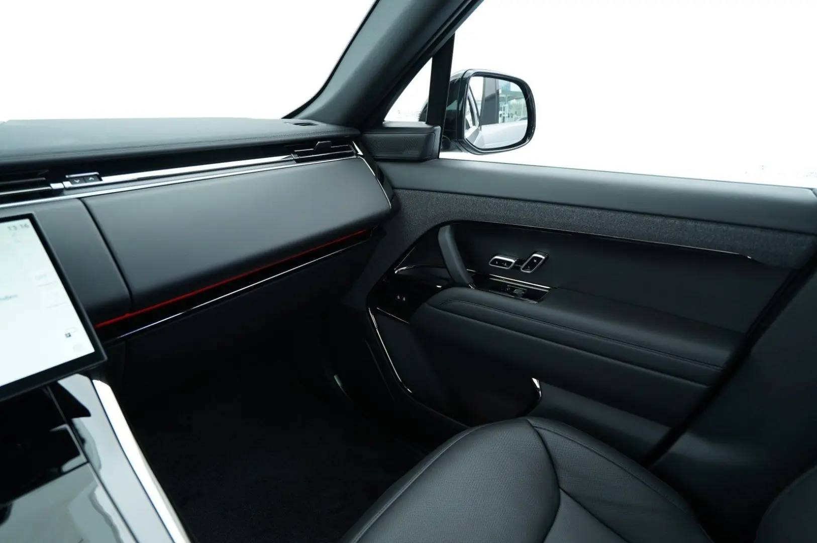 Range Rover Sport D300 Dynamic HSE Massage
