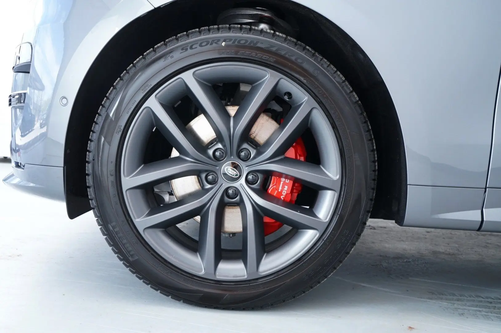 Range Rover Sport D300 Dynamic HSE Massage