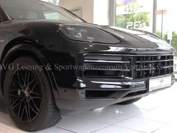 Cayenne E-Hybrid Dt/1.Hd/Bicolor Leder/Net.89k¤