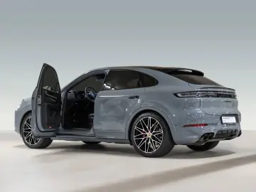 Cayenne S Coupe Sport Chrono Beifahrerdisplay