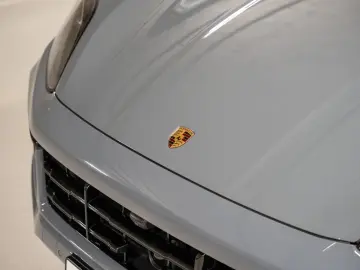 Cayenne S Coupe Sport Chrono Beifahrerdisplay