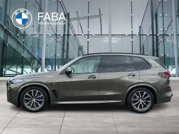 X5 xDrive50e DAB LED AHK el. Sitze