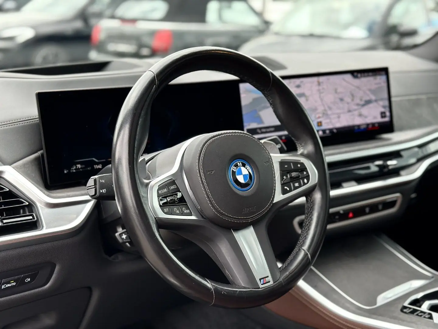 X5 xDrive50e DAB LED AHK el. Sitze